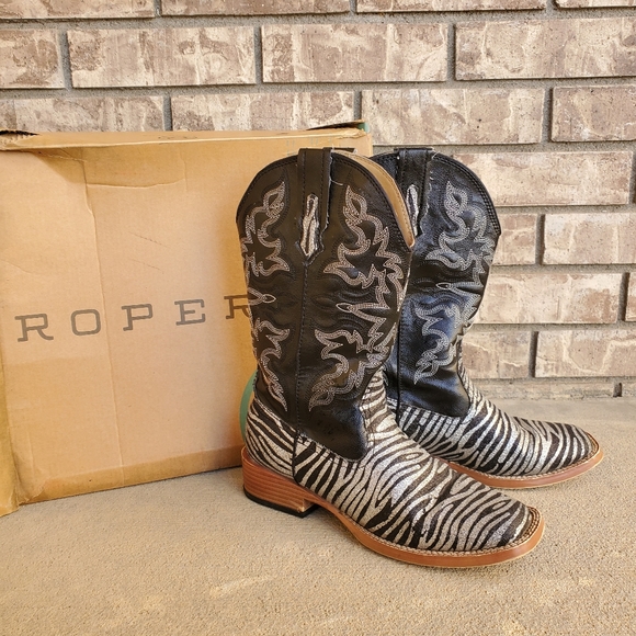 roper zebra glitter boots
